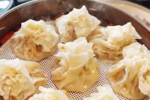 巴特尔请刘玉栋吃早饭，这菜真有点硬啊！